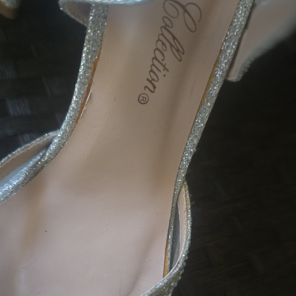 De Blossom Collection Silver Sparkle Heels - Picture 5 of 7